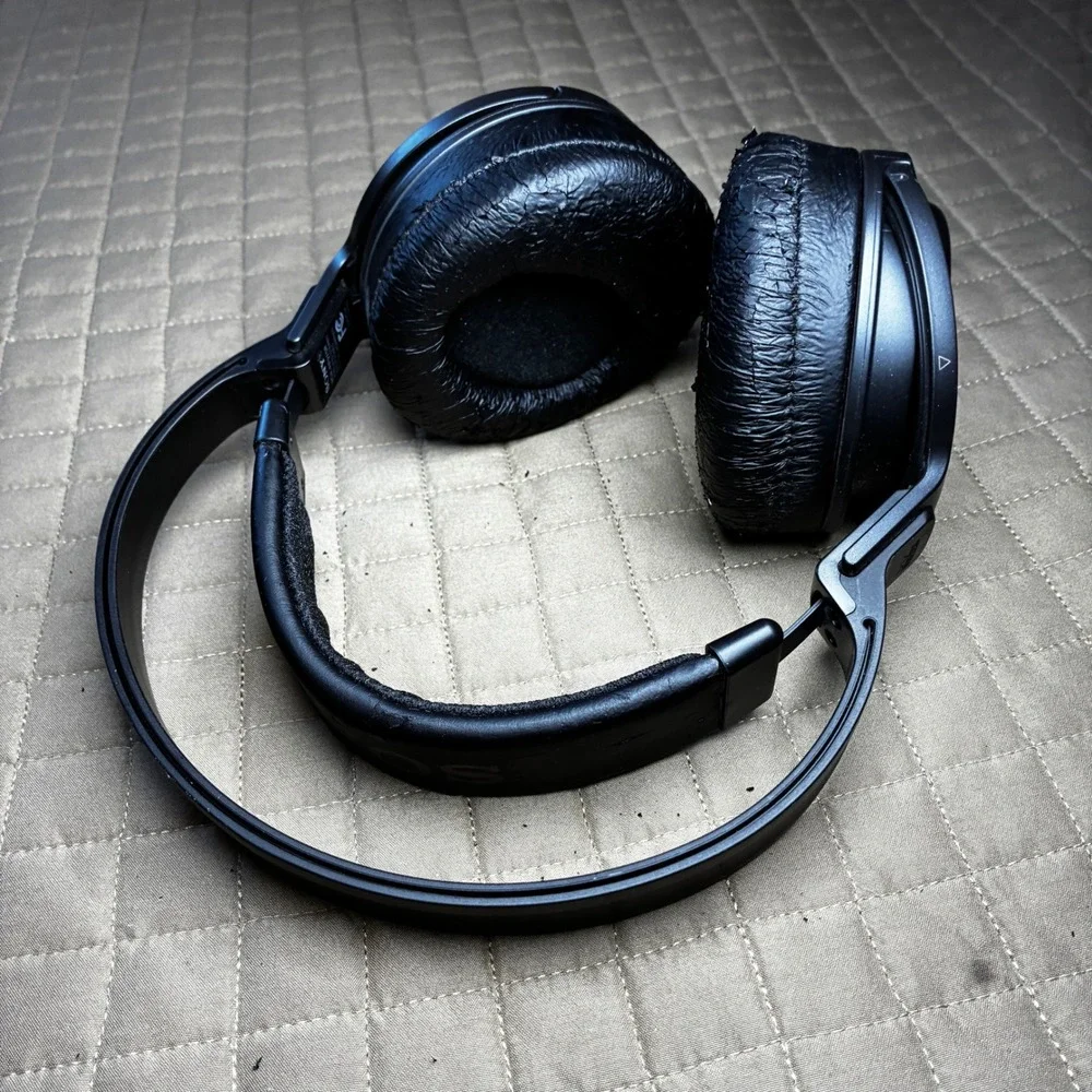 Sony MDR-RF970R Wireless Stereo Headphones‎ TMR-RF970R Transmitter Base Black